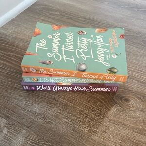 summer I turned pretty book collection